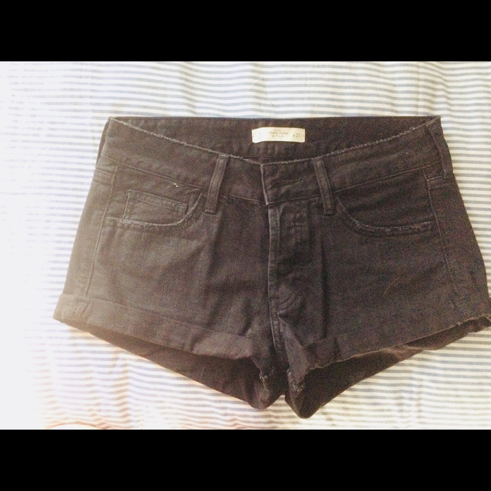 Abercrombie & Fitch Black Denim Shorts size 4